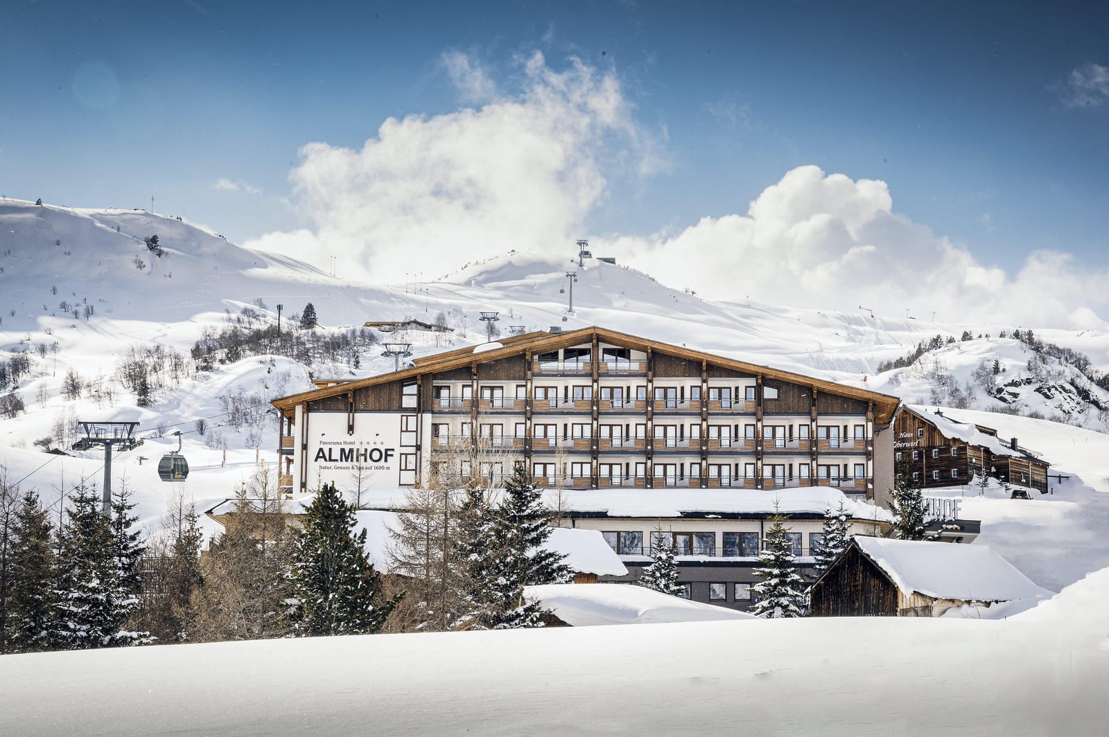 Panorama Hotel Almhof Galtür
