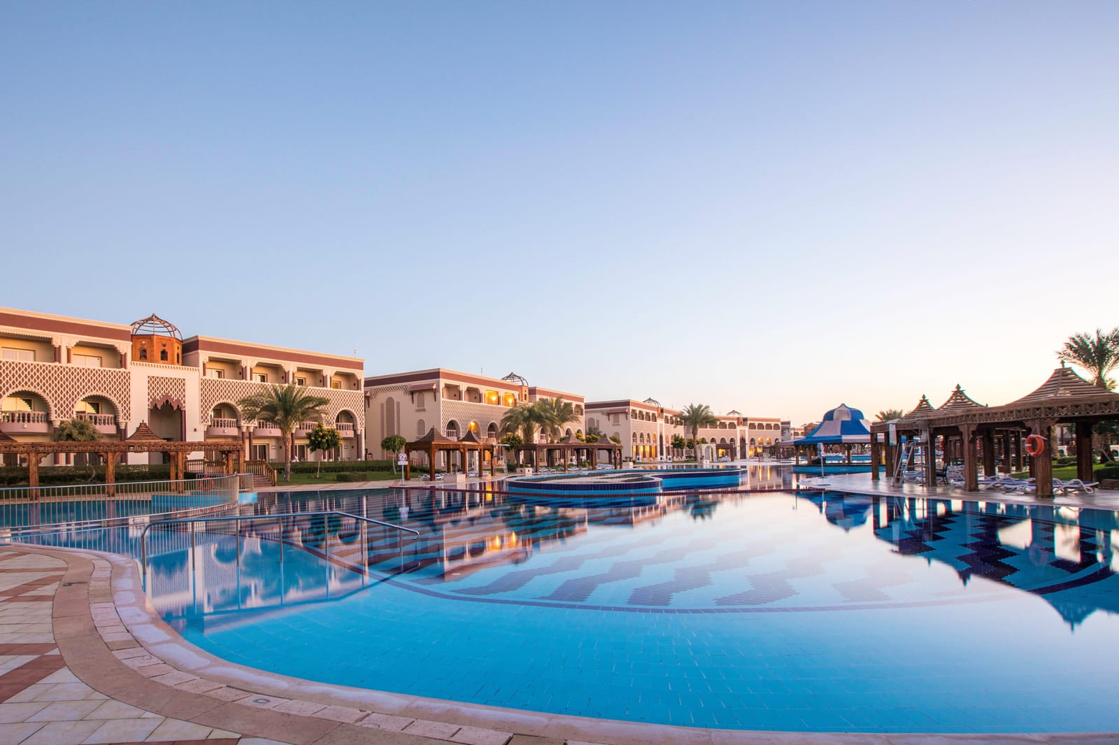 SENTIDO Mamlouk Palace