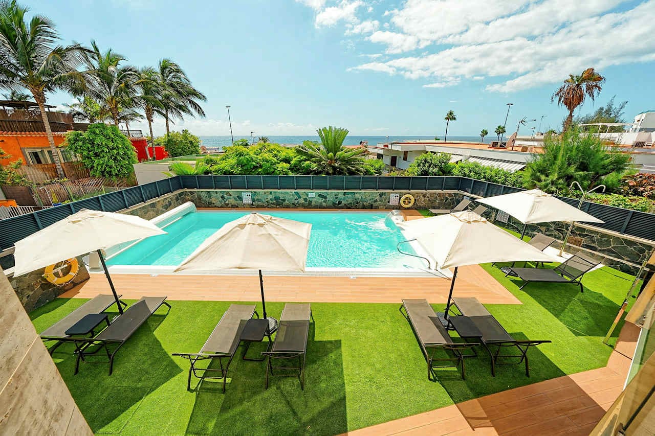 Apartamentos La Cataleya