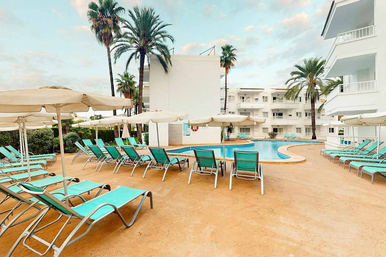 Palm Garden Apartments