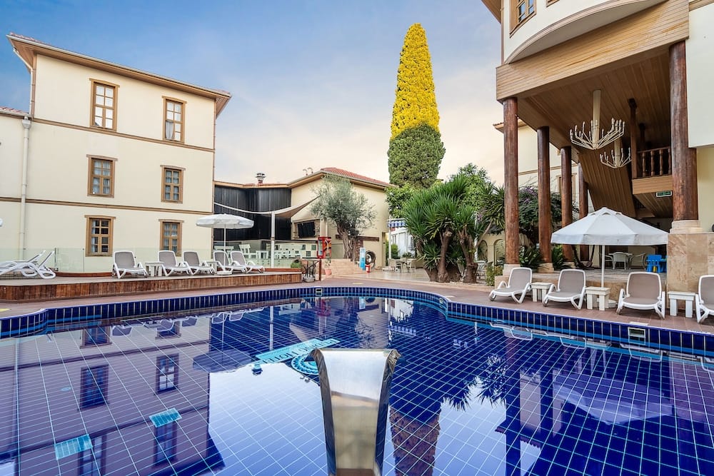Puding Hotel