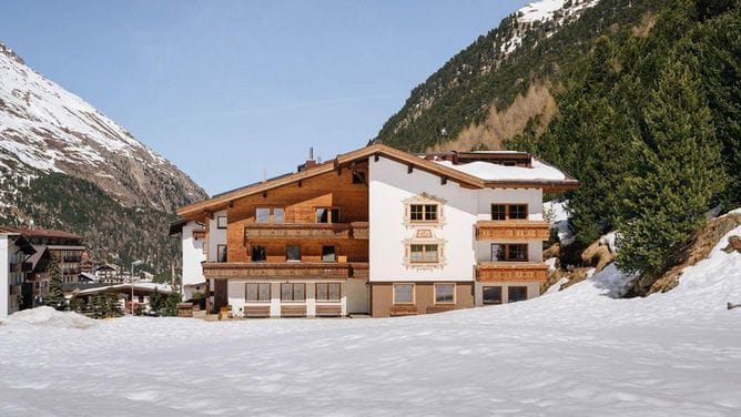 Hotel Macun