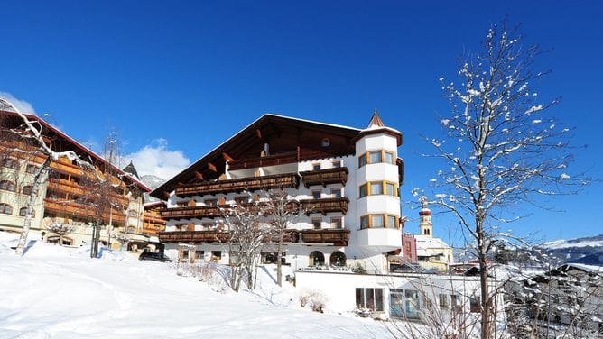Das Posthaus - Stubai & Smart Hotel