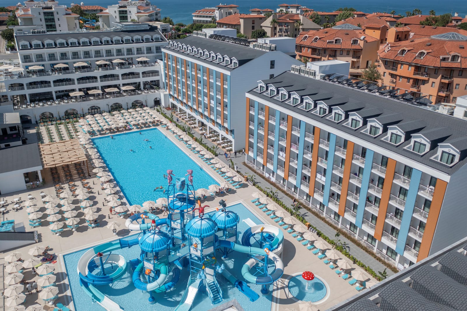 Arcanus Hotels Trendline Side