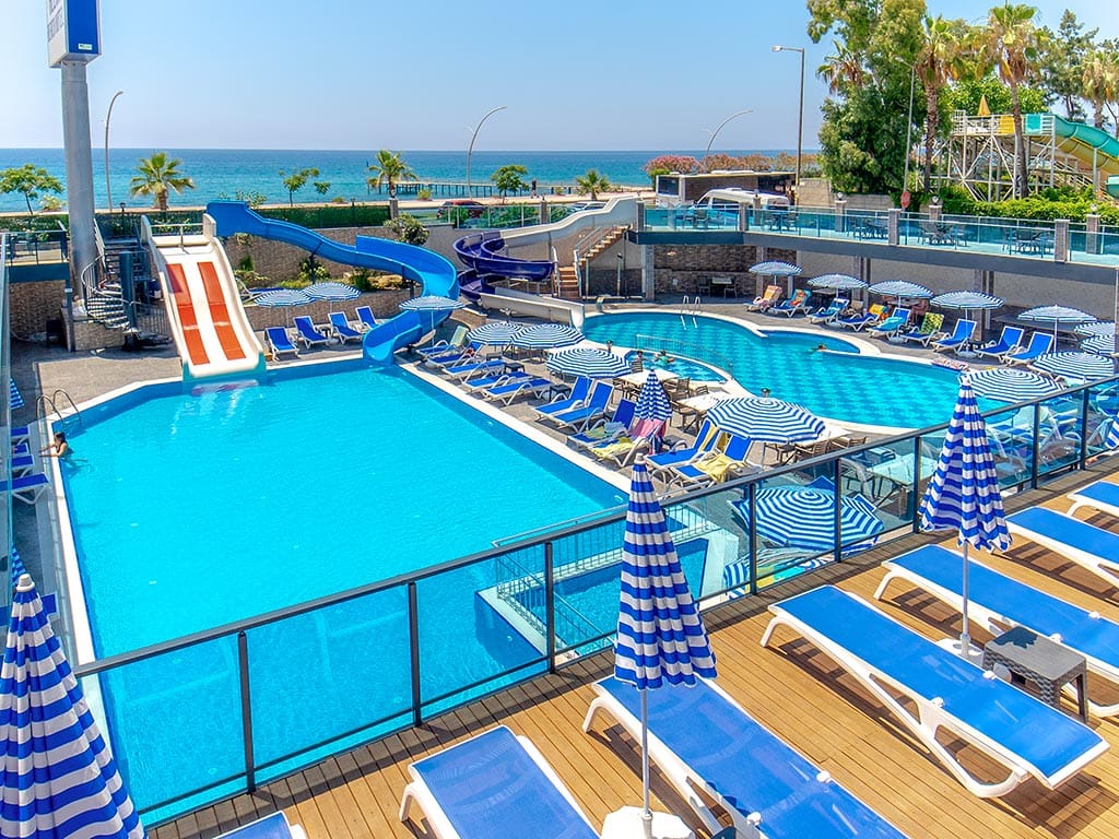 Relax Beach Hotel