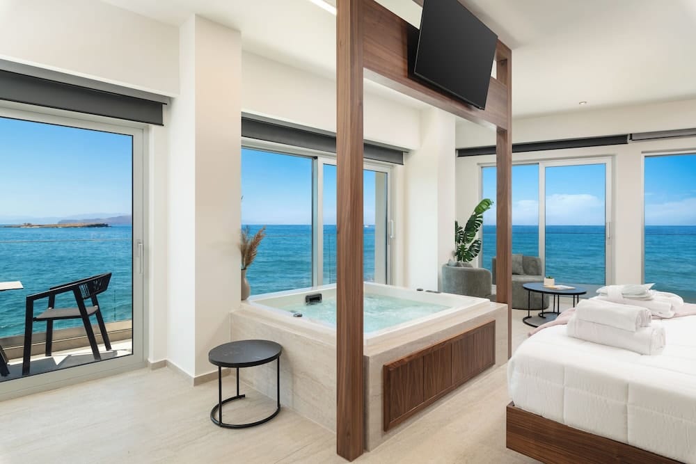 Elia Sea Suites