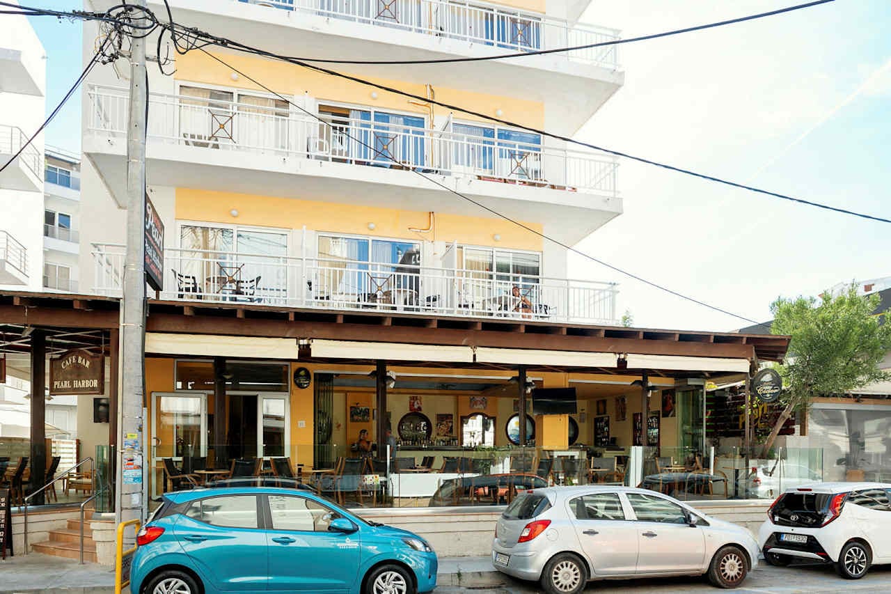 Pearl Hotel