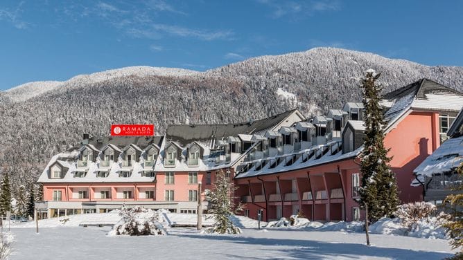 Ramada Hotel & Suites by Wyndham Kranjska Gora