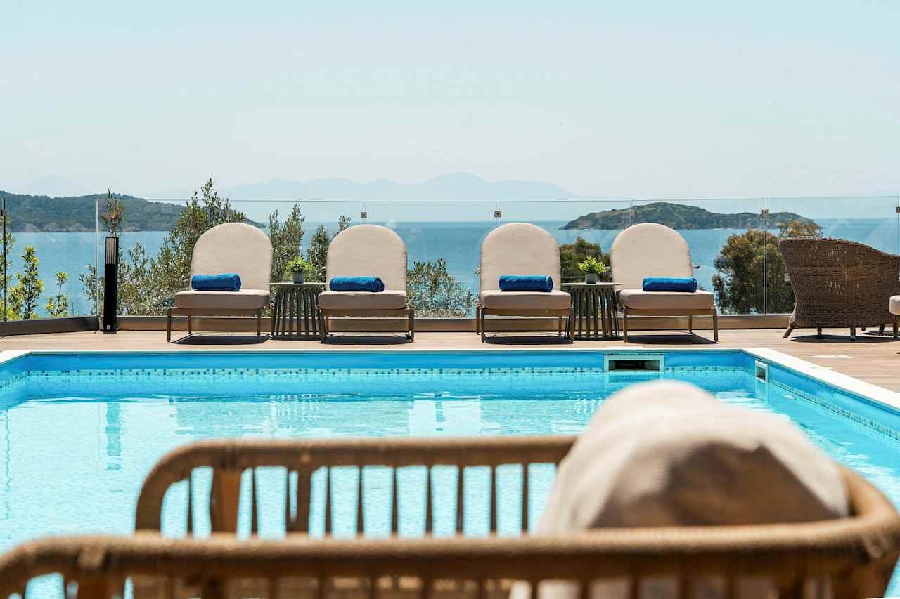 Irida Aegean View Hotel