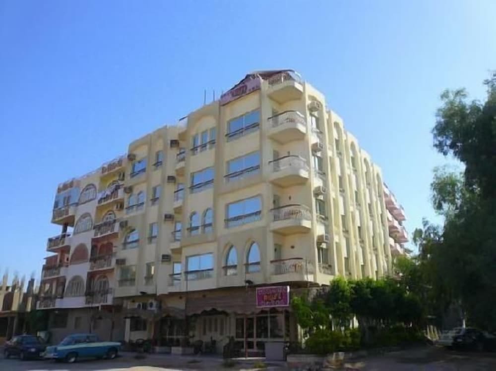 Golden Rose Hotel فندق جولدن روز الغردقه