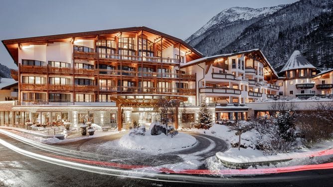 Hotel Das Central - Alpine. Luxury. Life.