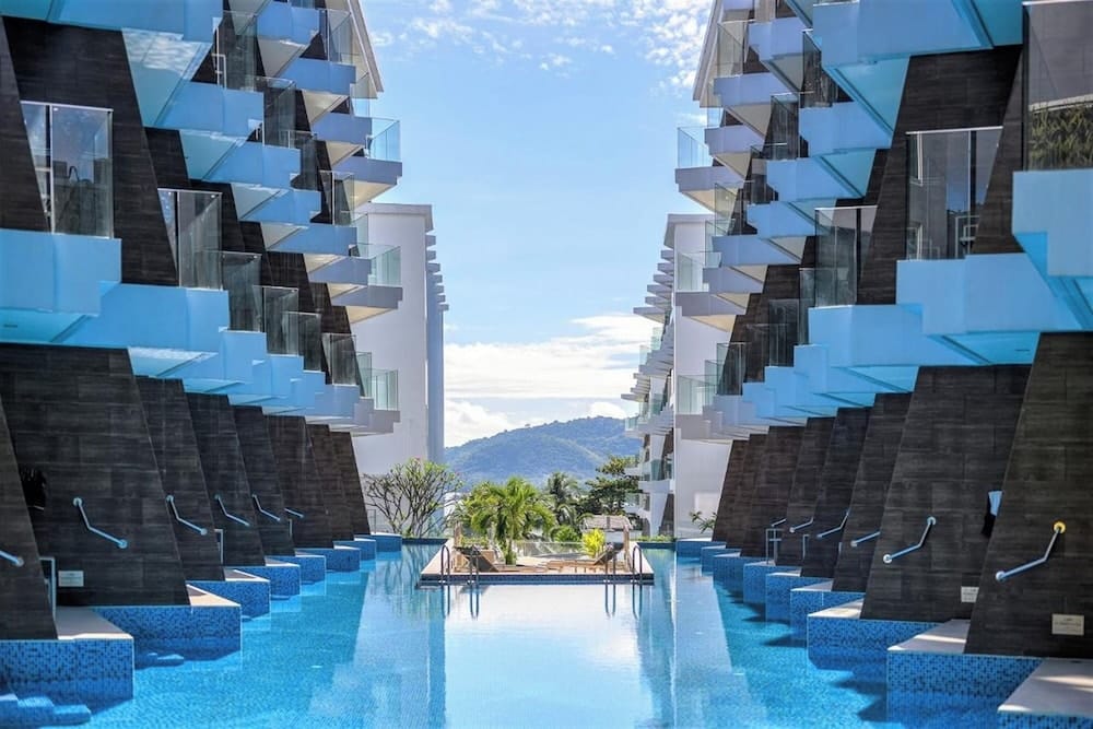 The Beachfront Hotel