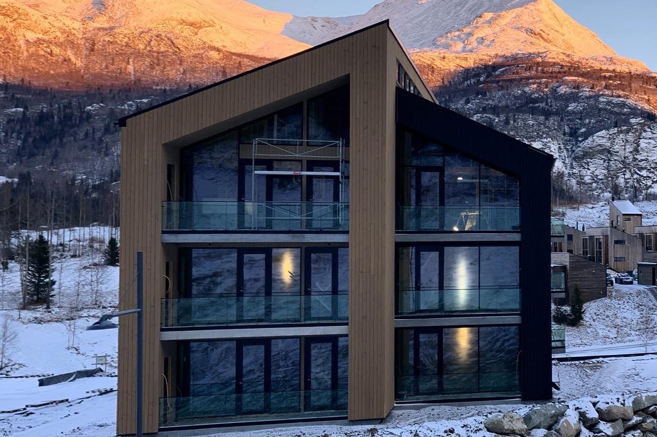 Totten Lodge