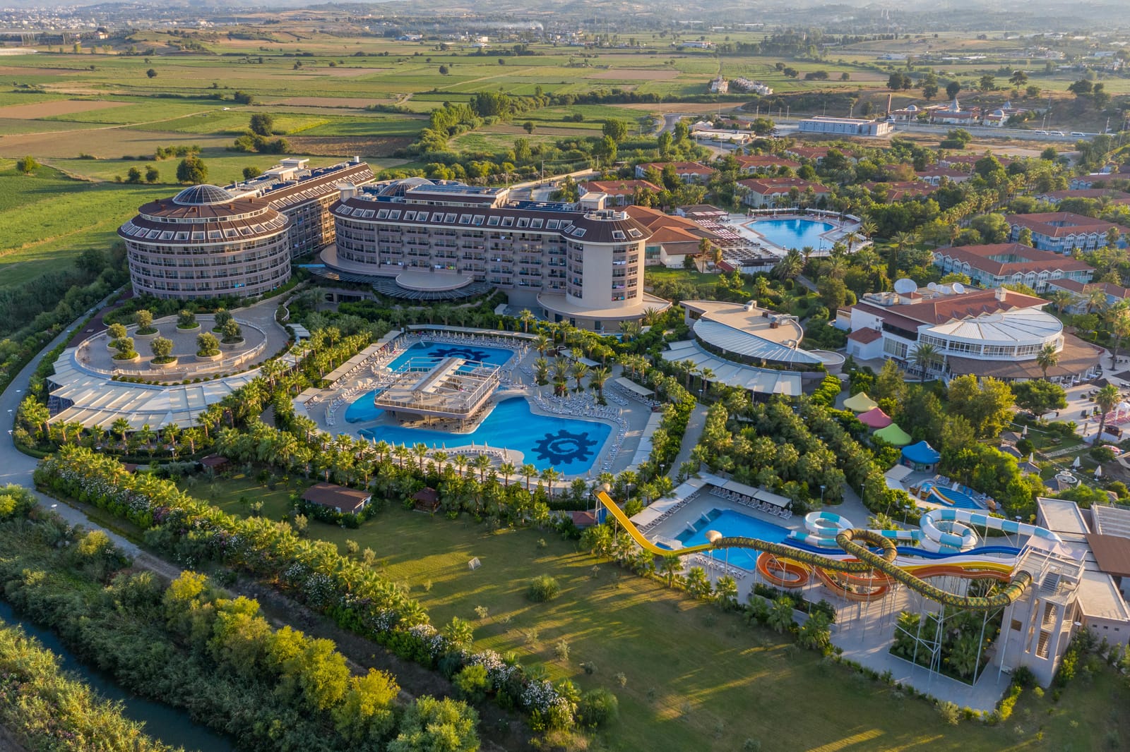 Sunmelia Beach Resort Hotel SPA