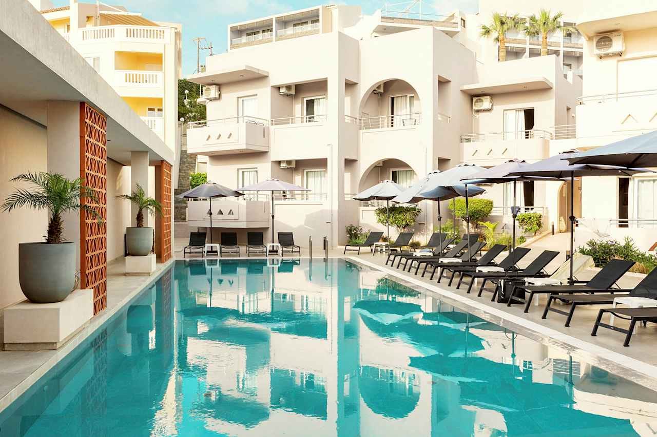 Relax Hotel