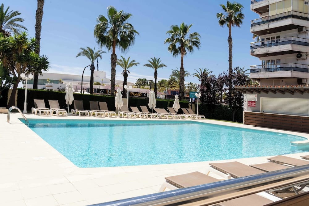 Hotel Planas