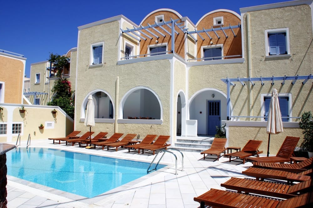 Sellada Apartments