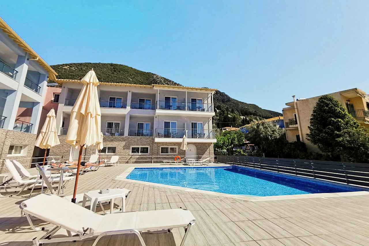 3 Island View Hotel