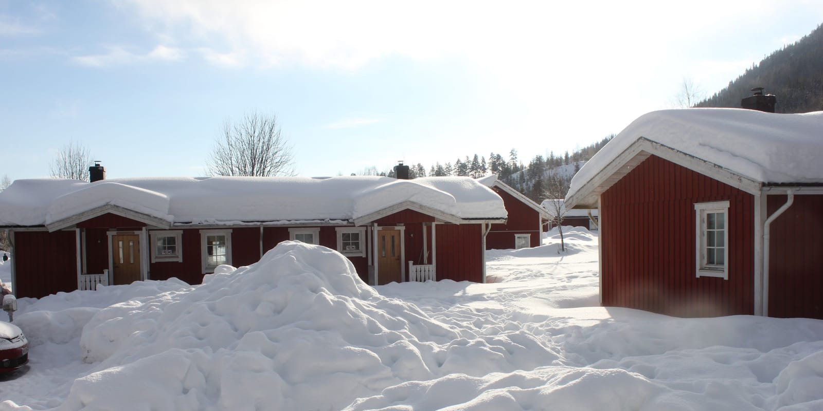Incheckning & Servicepunkt (Mården, Tinastorp, Ljungvägen, Sportmans Stugor, Myravägen)
