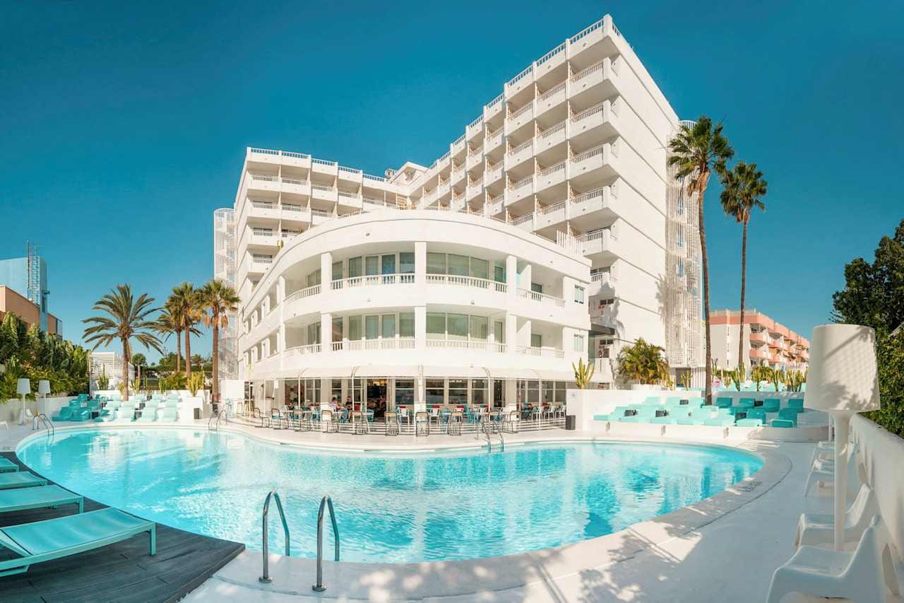 Gold By Marina Hotel