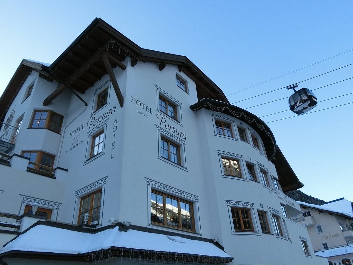 Hotel Persura