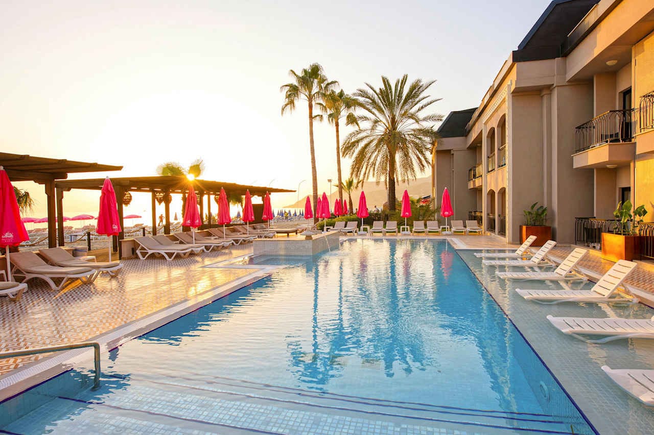 Alaaddin Beach Hotel