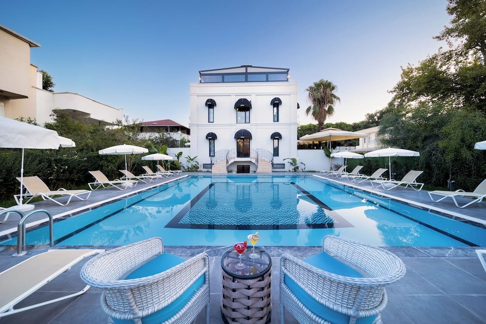 Onyour Dreams Hotel