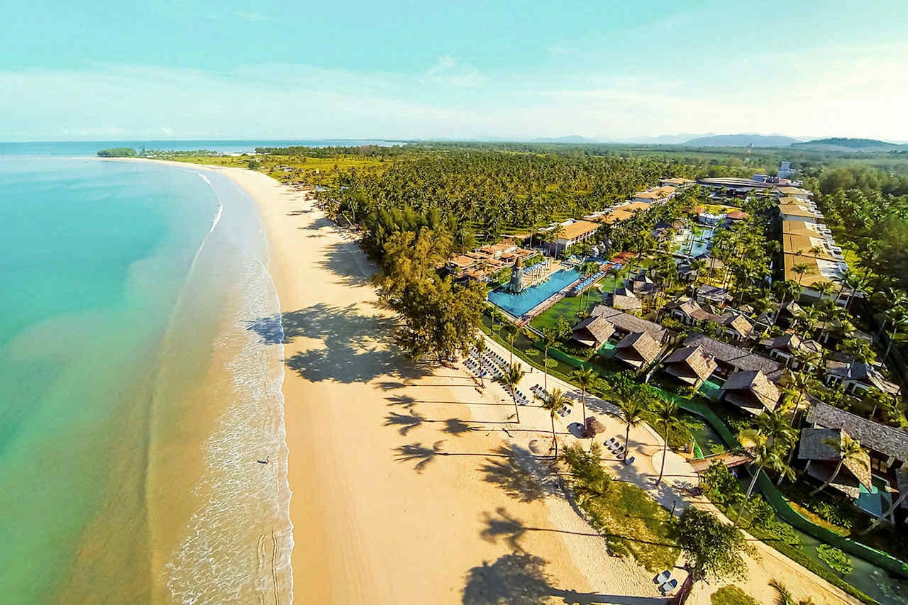 Graceland Khao Lak Beach Resort