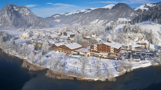 Ferienclub & Hotel Bellevue am See, Walchsee|Kaiserwinkl