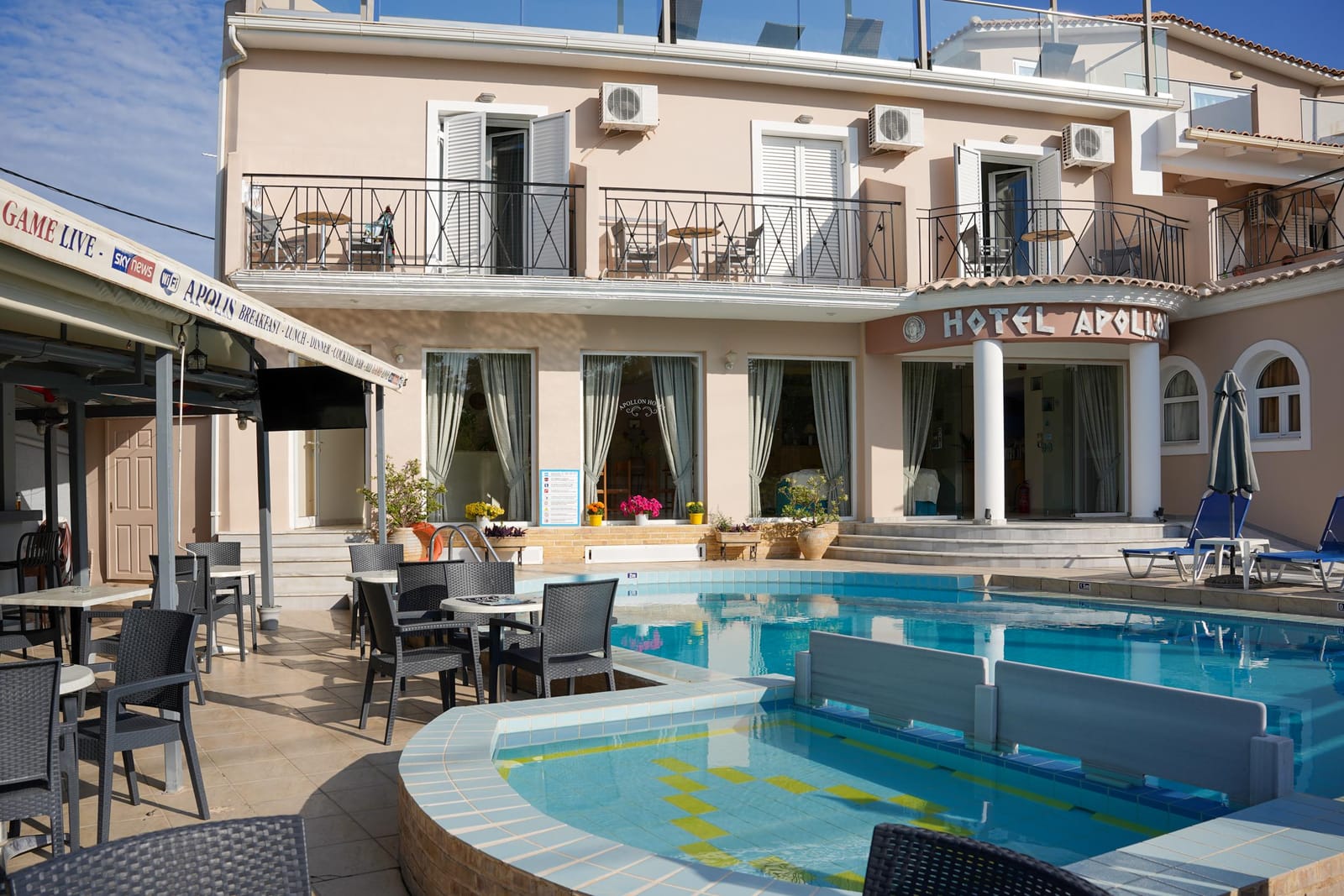 Apollon Hotel