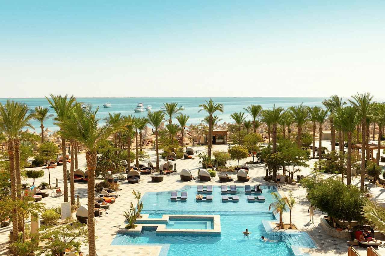 The Grand Palace Hotel
