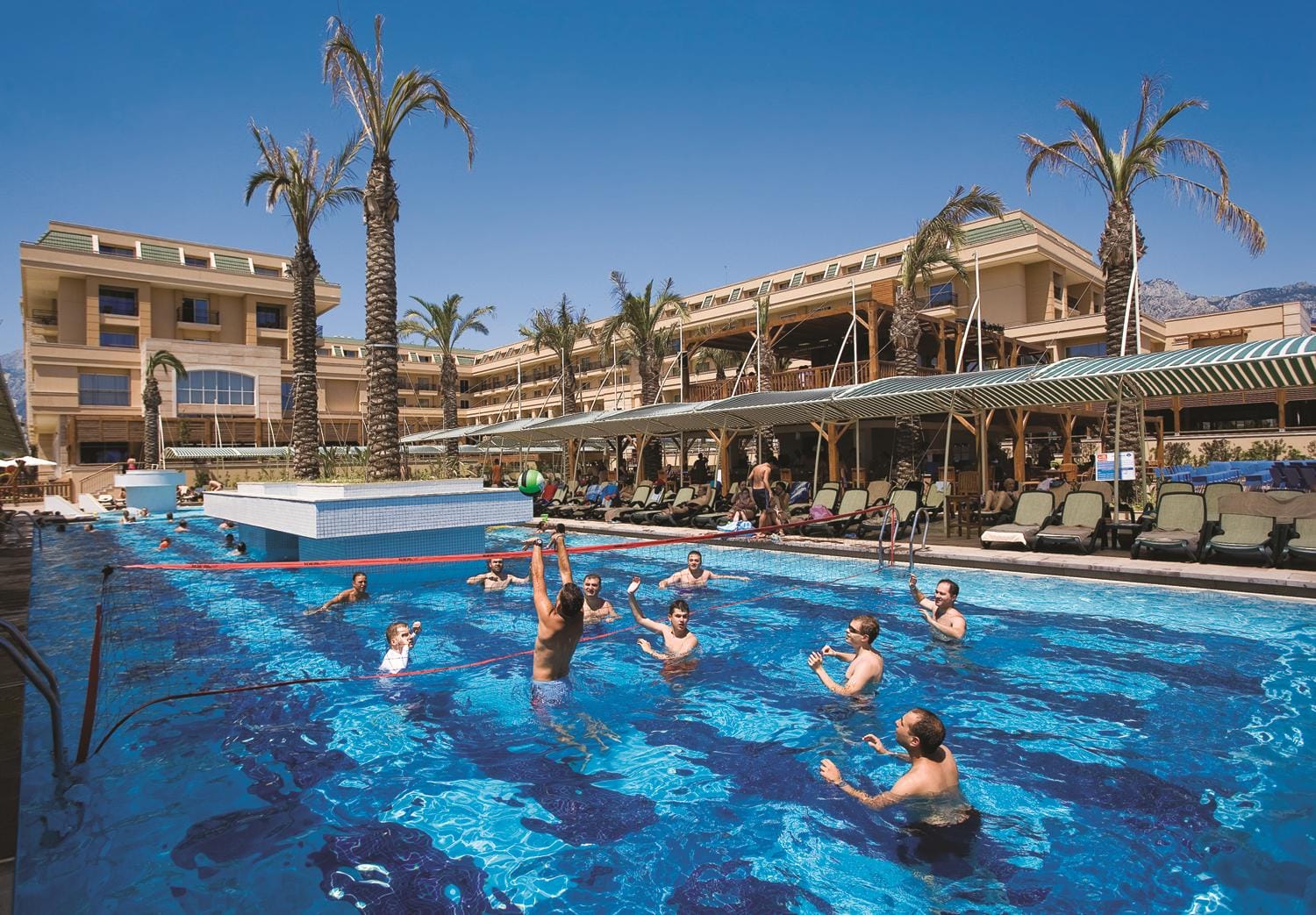 Crystal De Luxe Resort & Spa