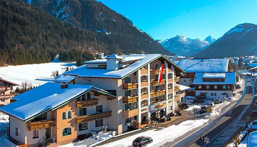 Hotel Alpenwelt