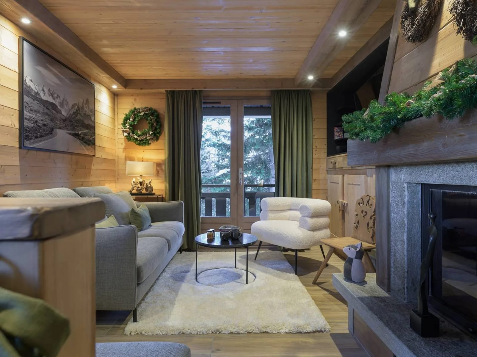 Nyrenoverede Duplex Lejlighed til 6 personer i Courchevel 1850