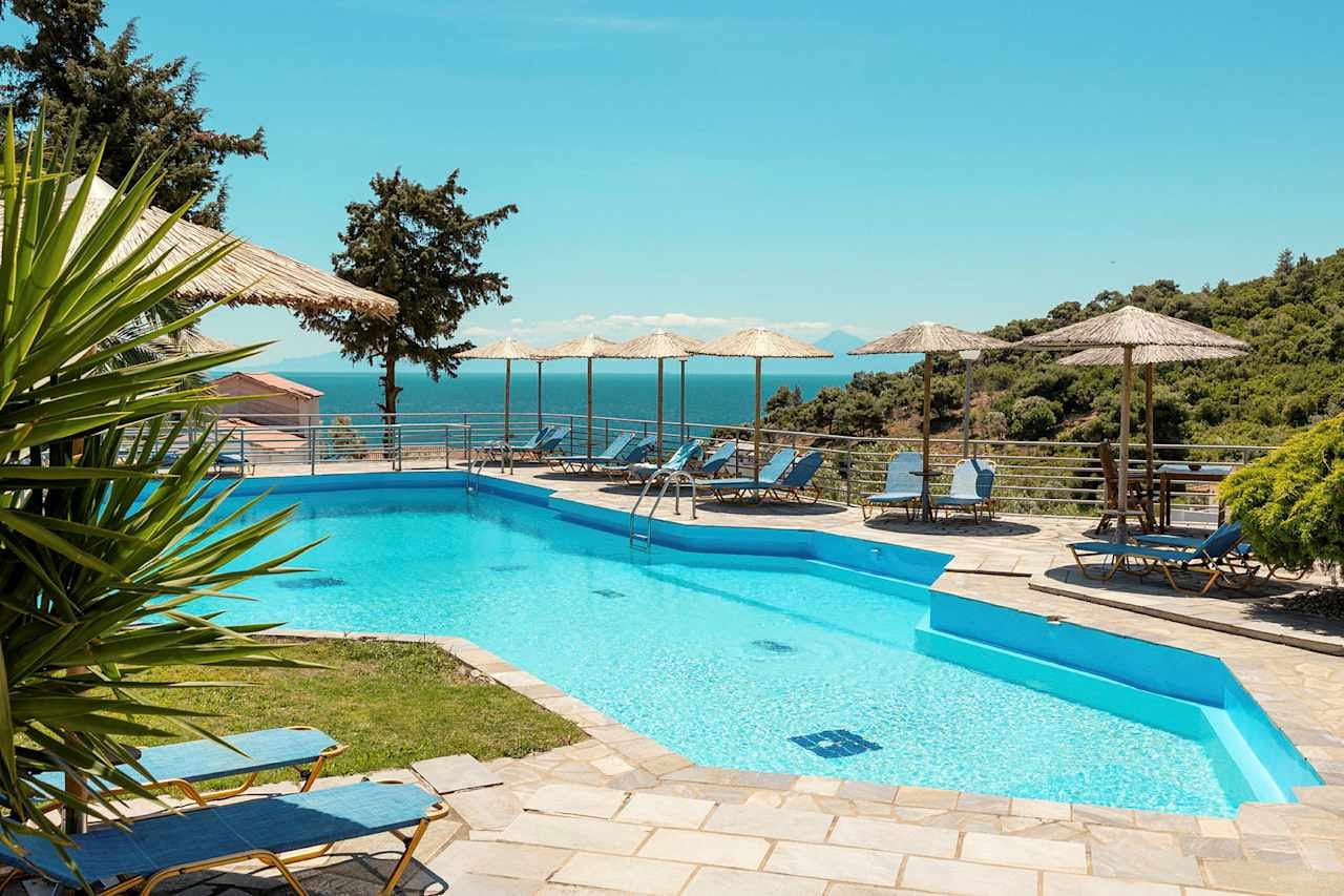 Stafylos Suites & Boutique Hotel Skopelos
