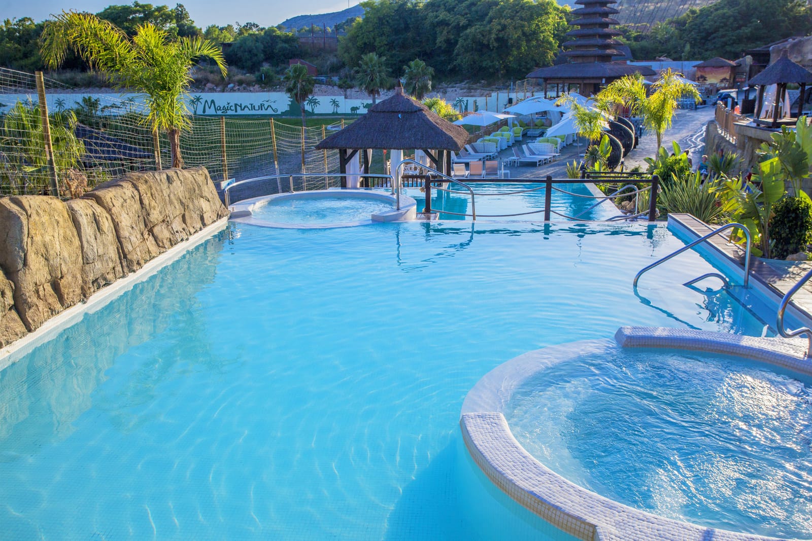Magic Natura Animal, Water Park & Polynesian Lodge Resort