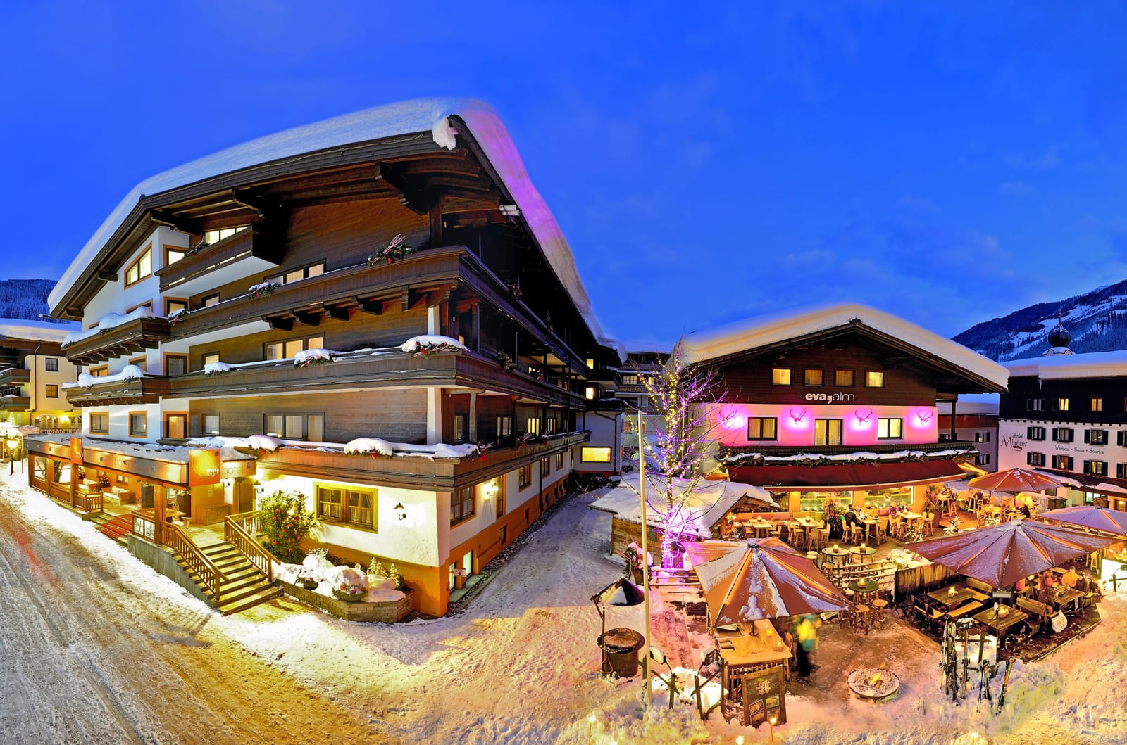 eva, VILLAGE Hotel